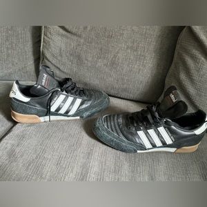 Adidas Mundial Goal - used 5.5 mens original price $140. Make an offer